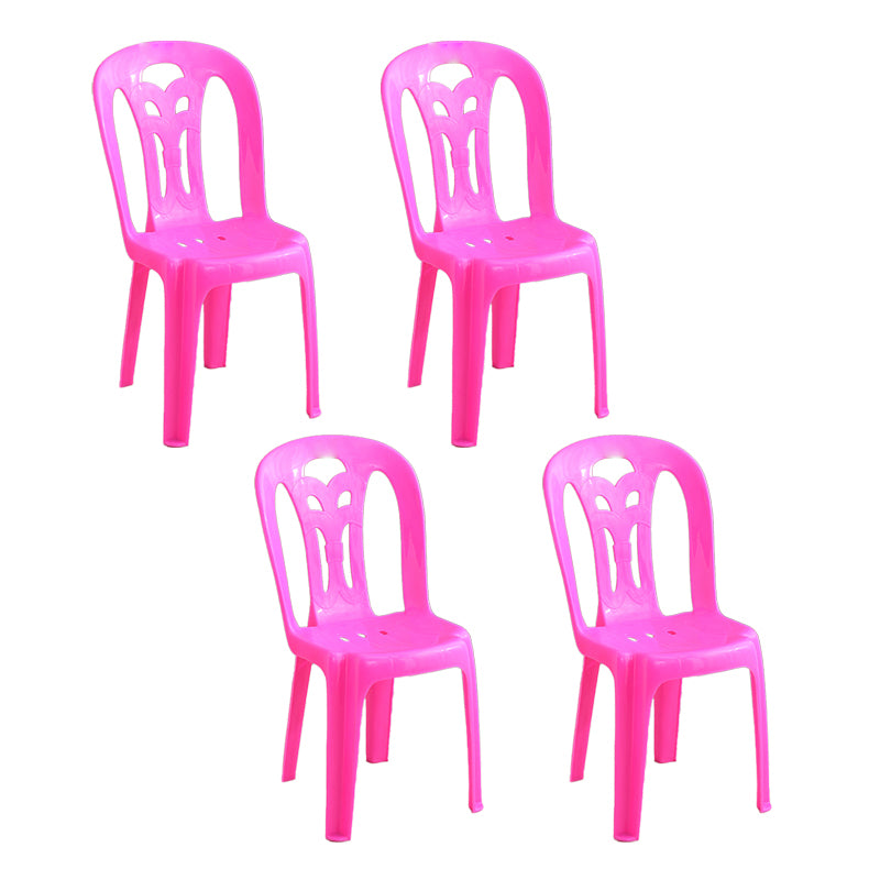 El apilamiento moderno que cena el plástico de las sillas sin brazos que cena la silla lateral para el uso en el hogar