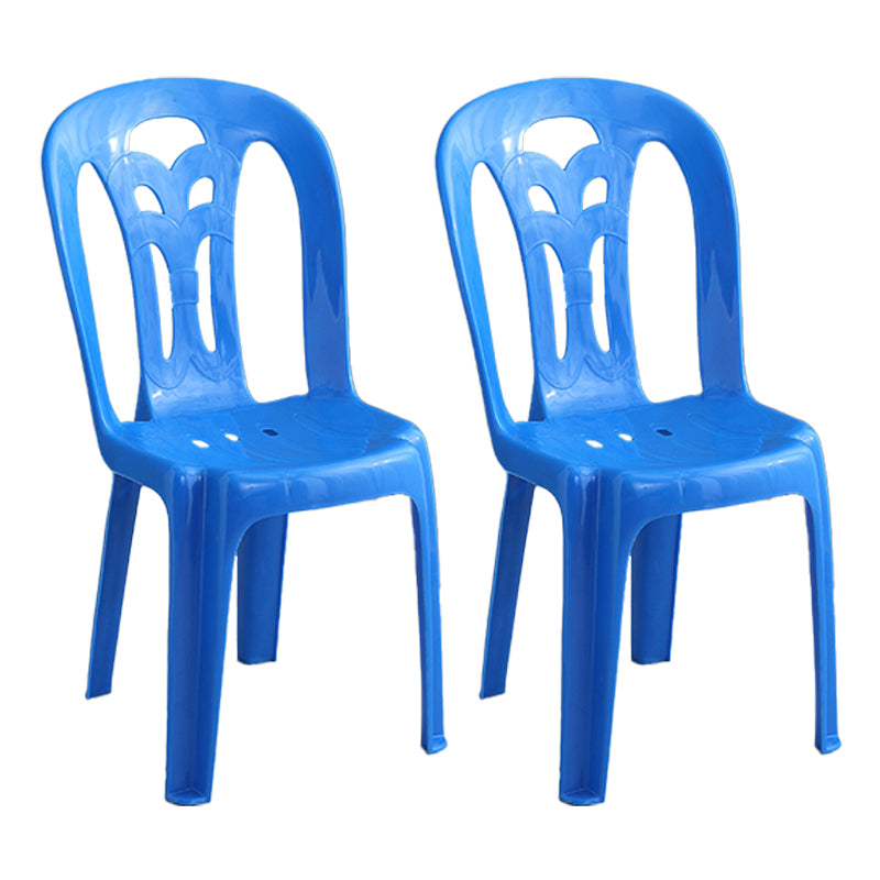 El apilamiento moderno que cena el plástico de las sillas sin brazos que cena la silla lateral para el uso en el hogar