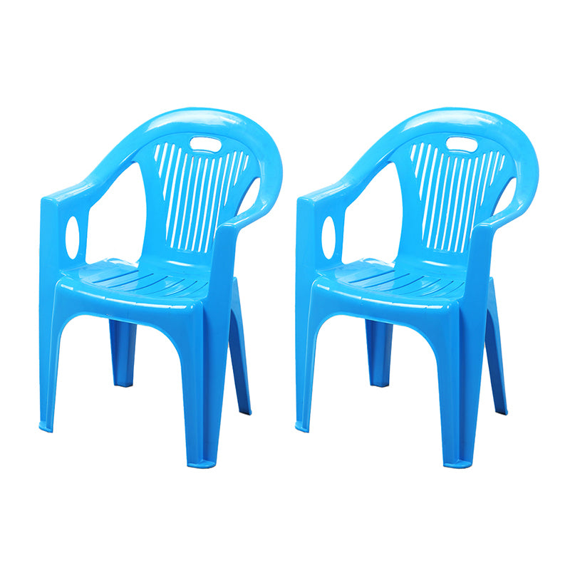 Respaldo apilable contemporáneo del listón que cena el plástico de las sillas del brazo que cena la silla lateral para el uso en el hogar