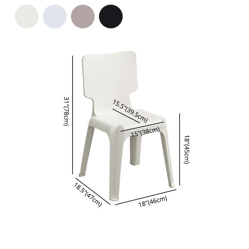 El plástico contemporáneo que cena el lado preside la silla apilable sin brazos de la parte posterior sólida