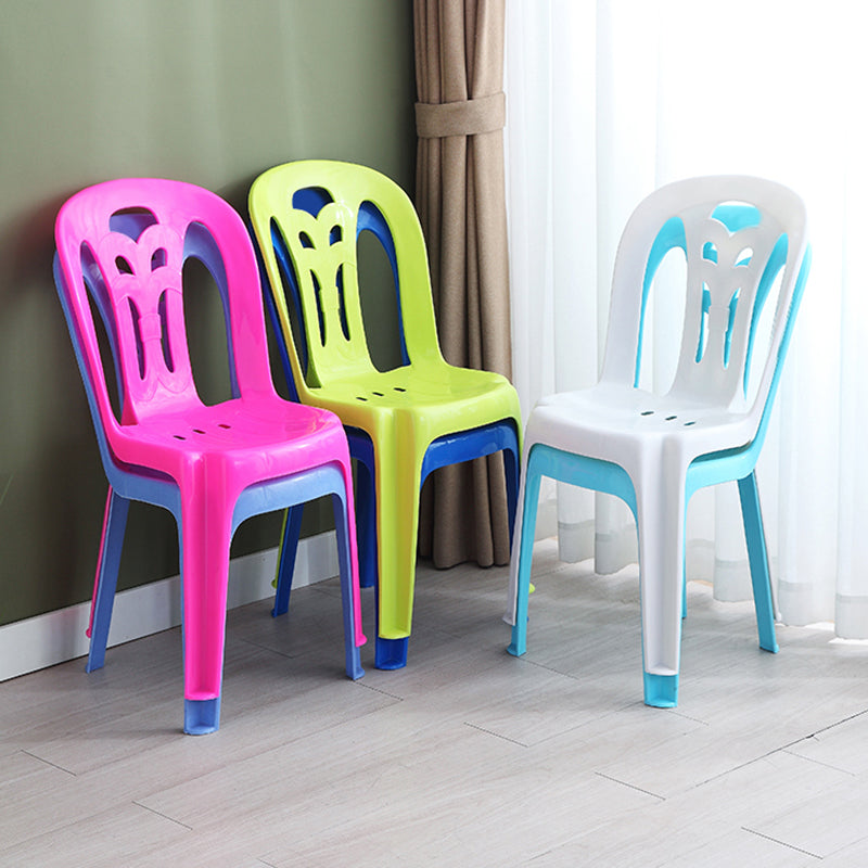 Sillas laterales de comedor de plástico contemporáneo, silla apilable sin brazos con respaldo de listón para el hogar