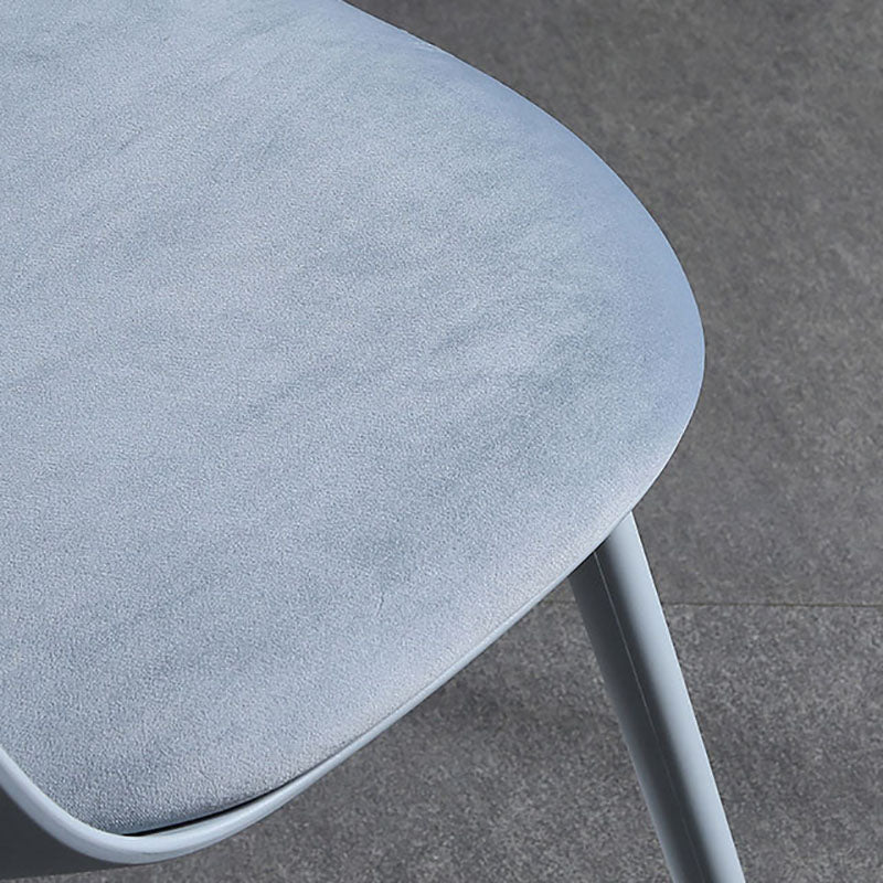 Silla lateral de comedor de plástico de estilo escandinavo, silla sin brazos con respaldo abierto para el hogar