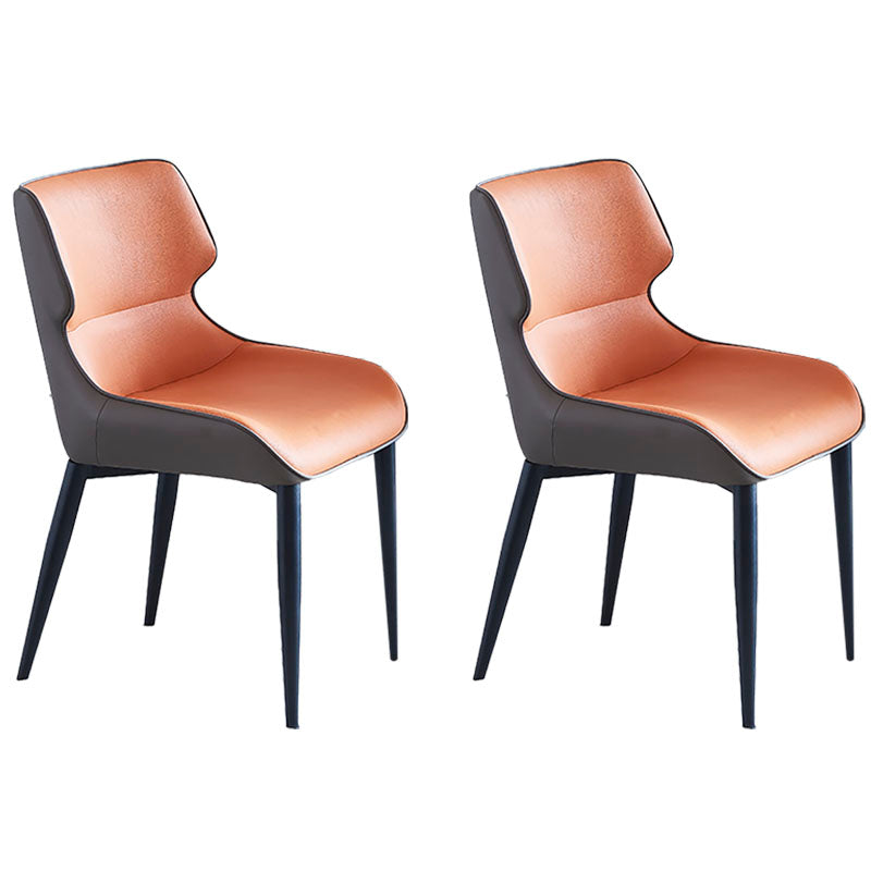 Accueil Industriel Fauteuil à oreilles Chaise de salle à manger rembourrée en métal (Ensemble de 2)