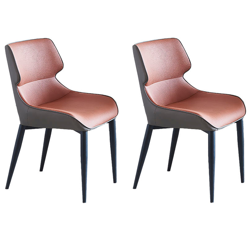 Accueil Industriel Fauteuil à oreilles Chaise de salle à manger rembourrée en métal (Ensemble de 2)