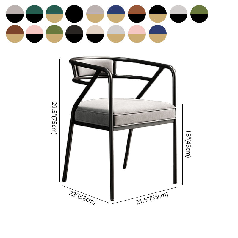 Silla de comedor industrial con respaldo abierto y acabado mate de terciopelo (juego de 2)