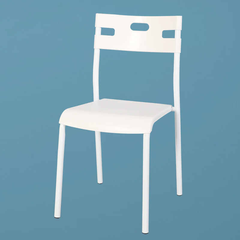 Plástico de estilo minimalista que cena la parte posterior abierta apilable de la silla sin brazos que cena la silla lateral