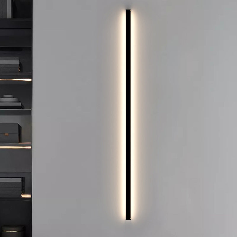 Metal Linear Shade Wall Light Modern Style 1-Light Wall Mounted Light Fixture in Black