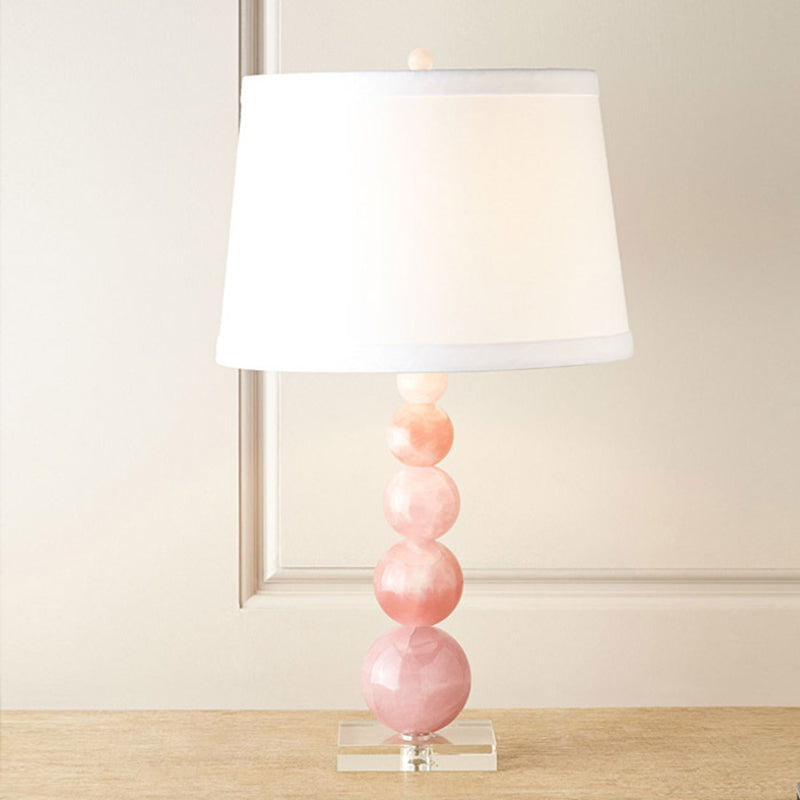 Lampada da comodino moderna in tessuto a 1 lampadina per illuminazione da lavoro a forma di botte rosa per camera da letto
