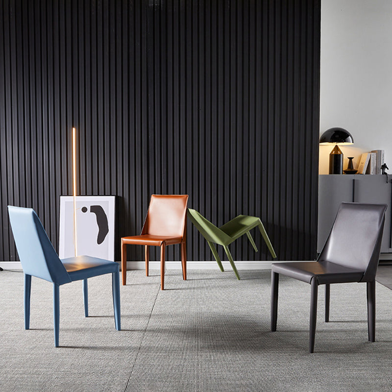Chaises de salle à manger de style contemporain Chaises d'appoint sans accoudoirs avec pieds en métal pour cuisine (Ensemble de 2)