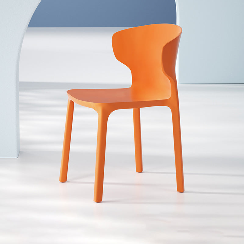 Sillas de comedor de plástico estilo escandinavo sin brazos Sillas con respaldo (juego de 4)