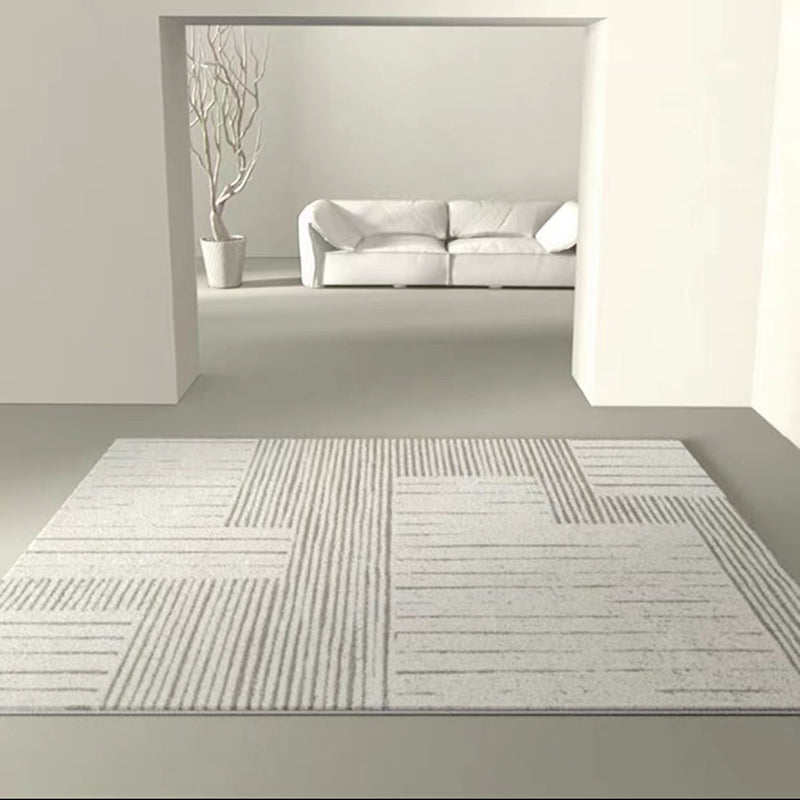 Pewter Modern Carpet Polyester Graphic Carpet Stain Resistant Carpet for Living Room