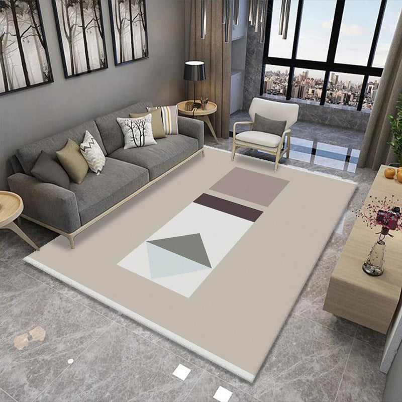Light Brown Graphic Carpet Polyester Simple Carpet Washable Carpet for Living Room