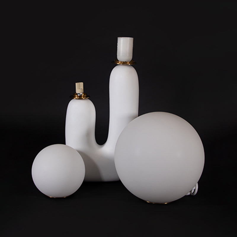 Lampada da tavolo da tavolo minimalista per la scrivania per gli occhi postmoderna per la camera da letto della sala da studio