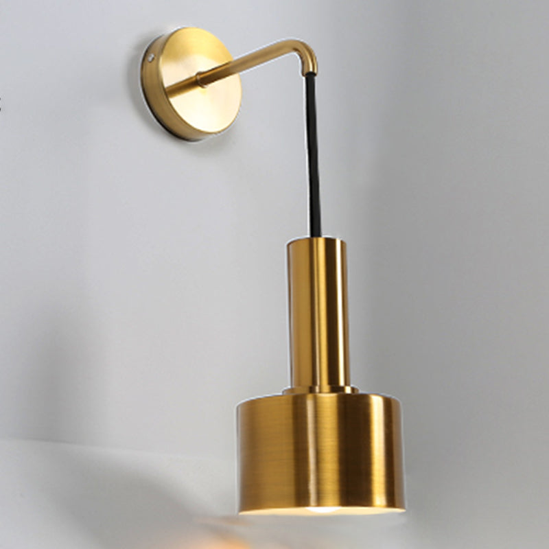 Postmodern Metal Wall Sconce 1 Blub Golden Wall Mounted Light Fixture for Bedroom