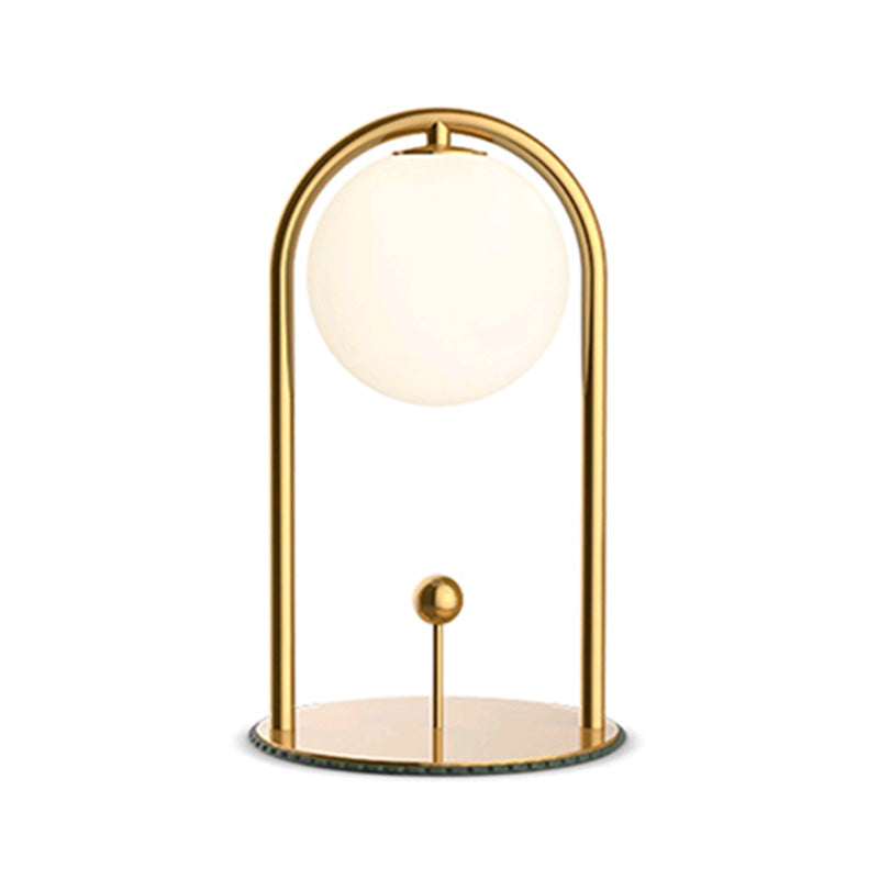 Lampada da tavolo da tavolo per occhio nordico Modern Distanza di vetro per la camera da letto dello studio