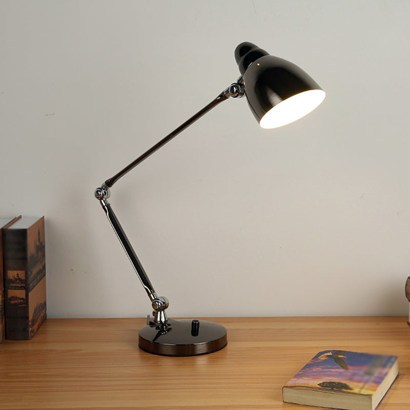 Lampada da scrivania decorativa postmoderna Light moderno tavolo in acciaio per letto per ufficio