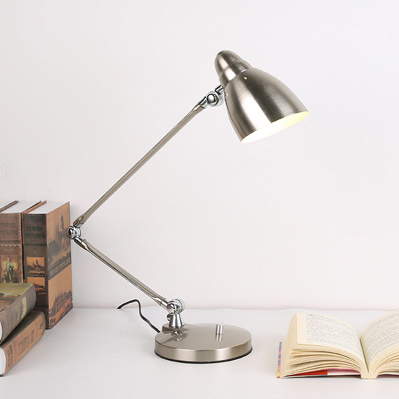 Postmoderne decoratieve bureaulamp Modern stalen tafellicht voor kantoorbed