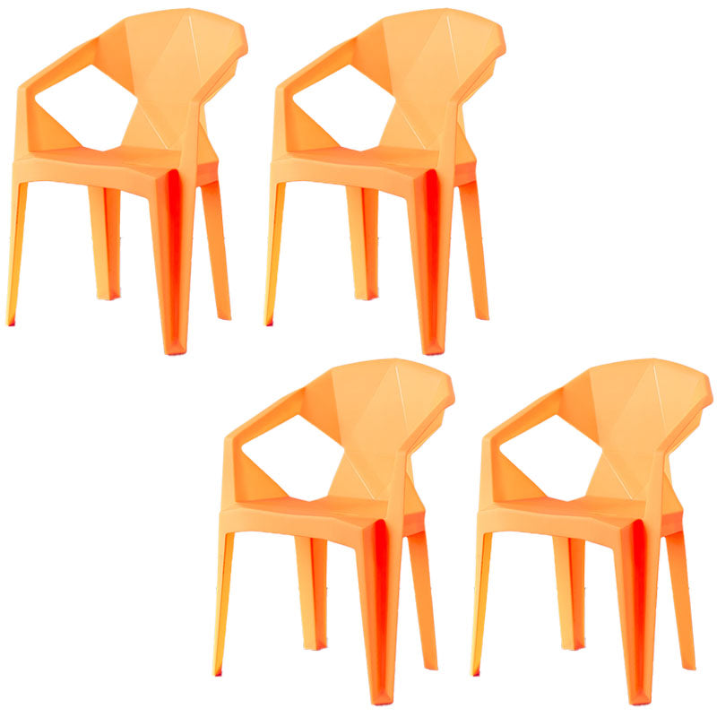 Chaises de salle à manger de style contemporain Chaises d'appoint avec accoudoirs en plastique pour cuisine (Ensemble de 4)