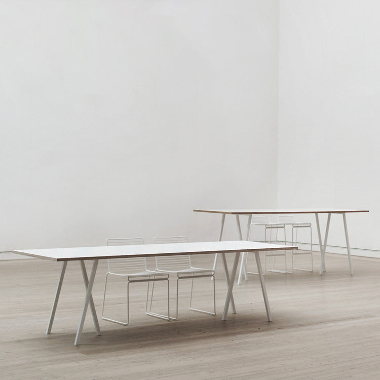 Mesa rectangular moderna de madera maciza, mesa interior con tapa de madera y patas