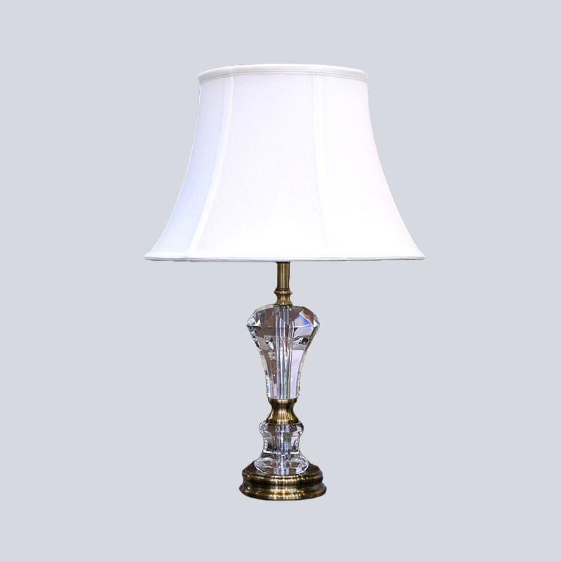 Contemporain 1 tâche d'éclairage à la tête blanc lampe de table de nuit évasée avec de l'ombre en tissu
