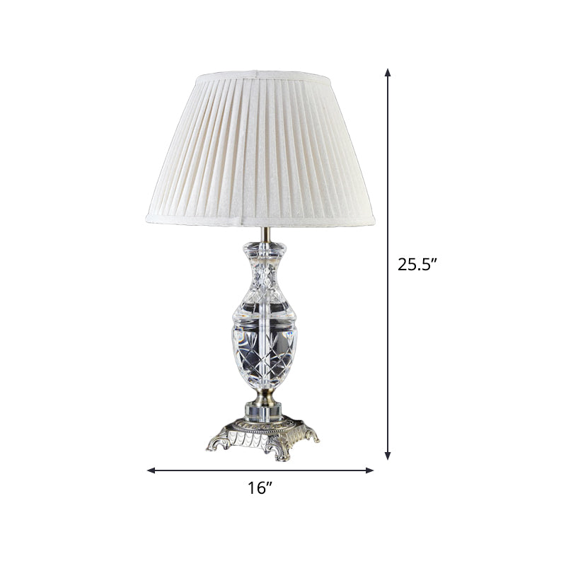 Tissu lampe de bureau ombrée moderne 1 tête gris claire avec bronze sculpté piédestal métallique