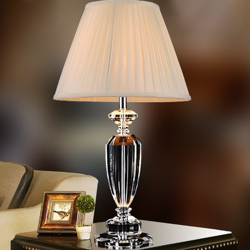 1 tête de salon de bureau lampe moderne Éclairage de tâche beige avec une teinte en tissu fustile large