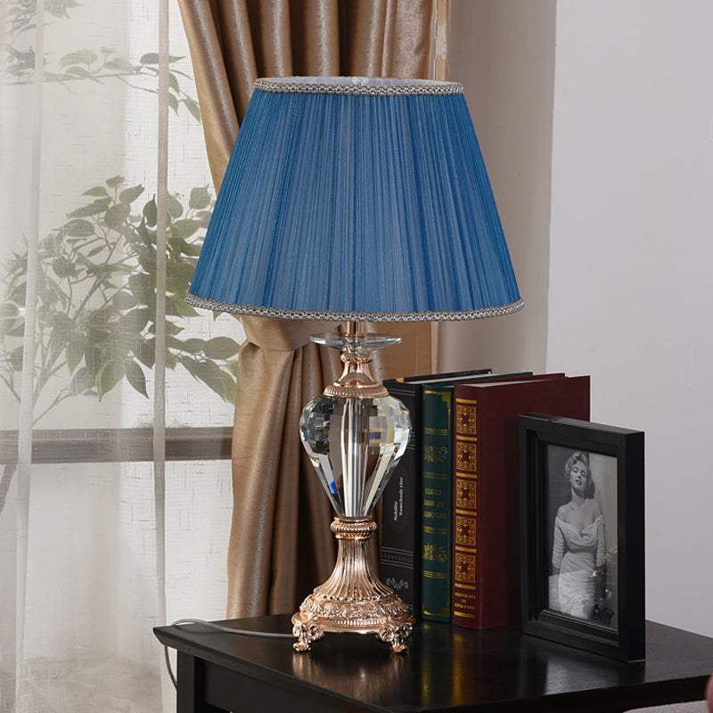Gearceerde bureaulamp moderne stof 1 lamp blauw tafellicht met gebeeldhouwde koperen metalen basis