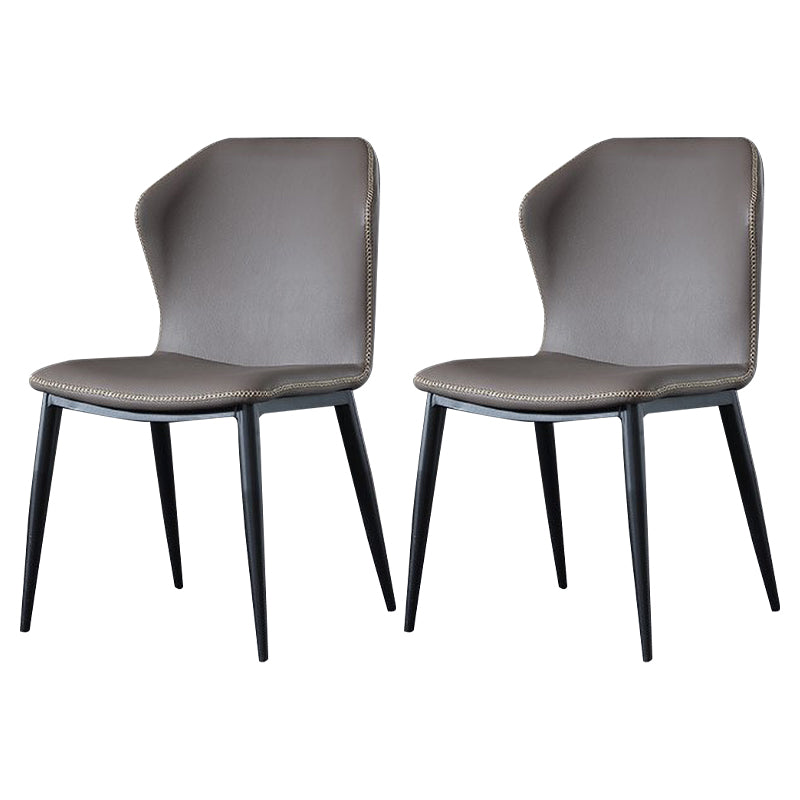 Chaise de salle à manger contemporaine en métal sans accoudoirs, chaise Parsons à oreilles pour usage domestique