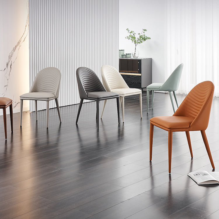 Sillas de comedor de cuero de estilo moderno tapizadas con respaldo sólido (juego de 2)