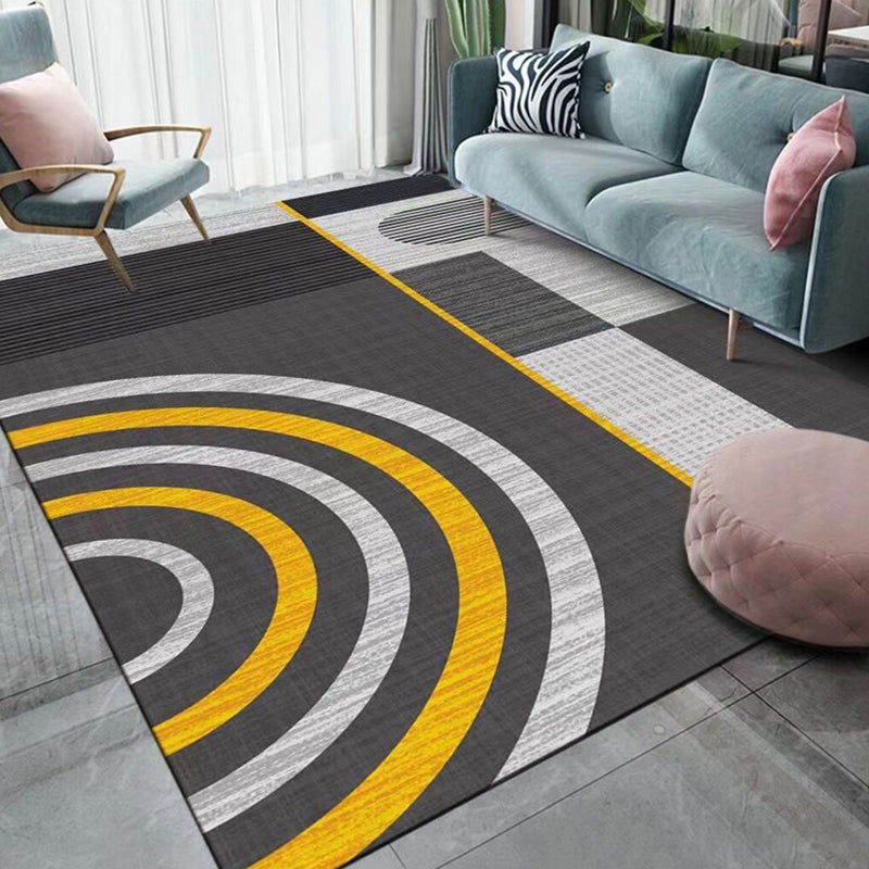 Creative Geometry Print Area Rug Polyester Indoor Carpet Pet Friendly Rug for Home Decoration