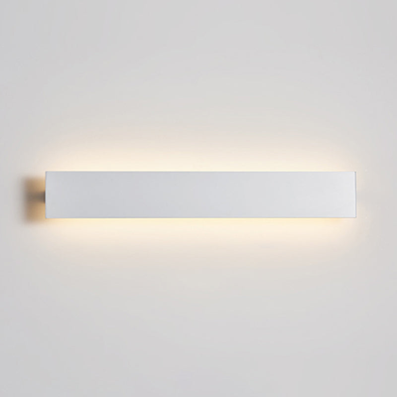 Linear Shape Metal Wall Light Modern Style Single Light Wall Mounted Light Fixture