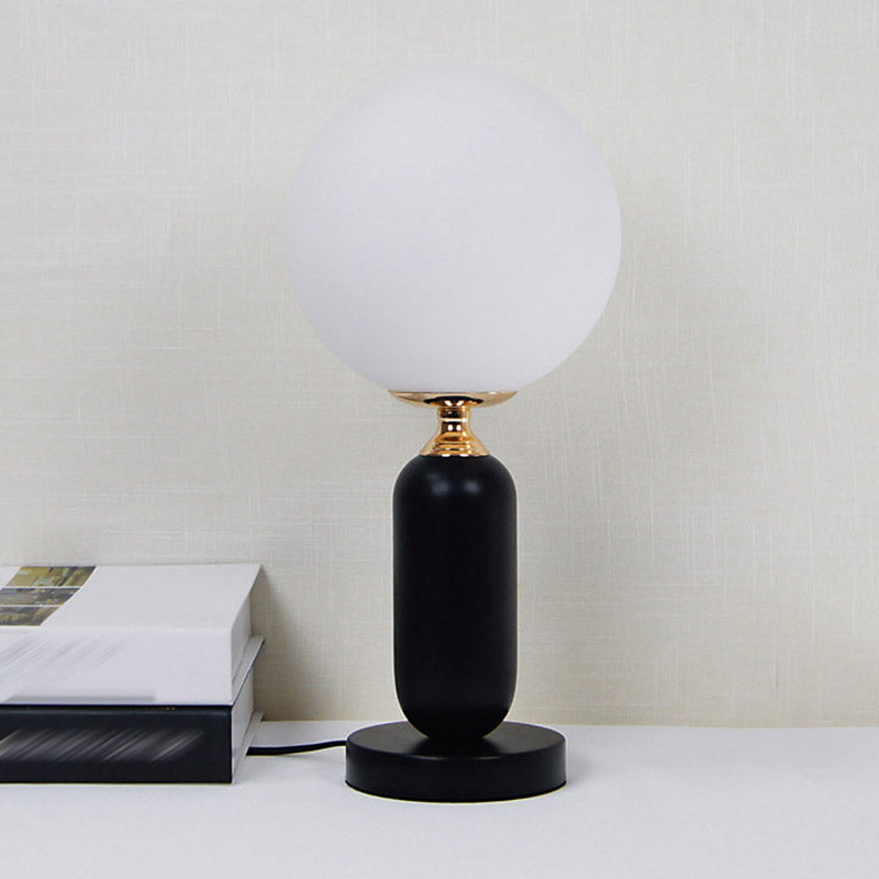 Modern Table Lamp Minimalist Metal Night Stand Lighting for Sitting Room Bedroom