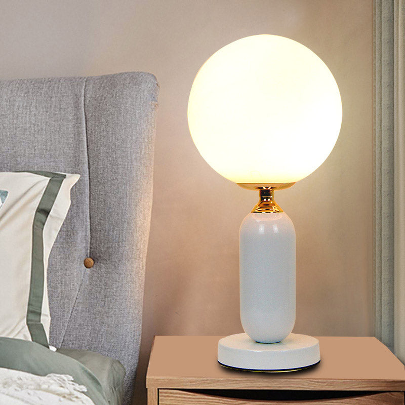 Modern Table Lamp Minimalist Metal Night Stand Lighting for Sitting Room Bedroom