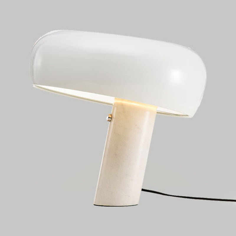 Lampada da tavolo Macaron colorata nordica Lampada da scrivania in stile moderno per camera da letto studio