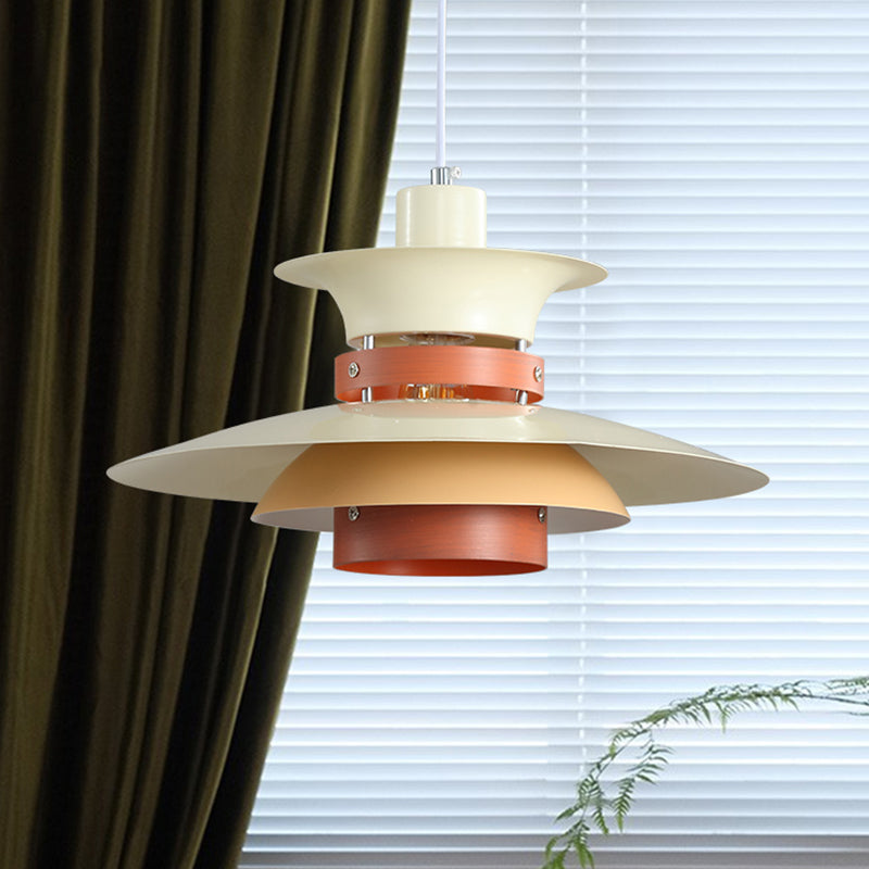 Éclairage de suspension à nuance écarquillée peu profonde Fixture d'éclairage en métal de style nordique en orange