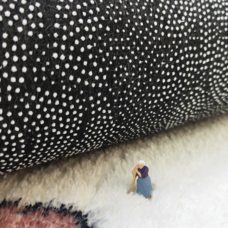 White Modern Rug Polyester Abstract Face Rug Washable Rug for Living Room