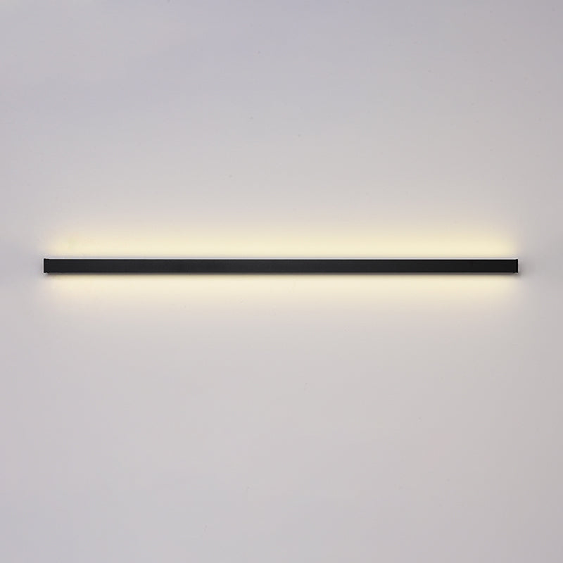 Linear Shape Metal Wall Light Modern Single Light Wall Light Fixture in Black