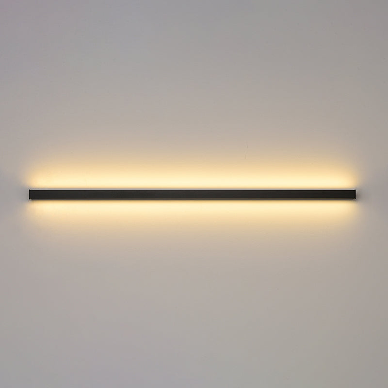 Linear Shape Metal Wall Light Modern Single Light Wall Light Fixture in Black