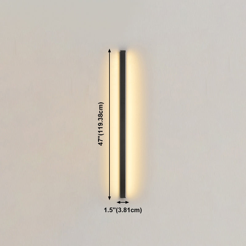 Linear Shape Metal Wall Light Modern Single Light Wall Light Fixture in Black