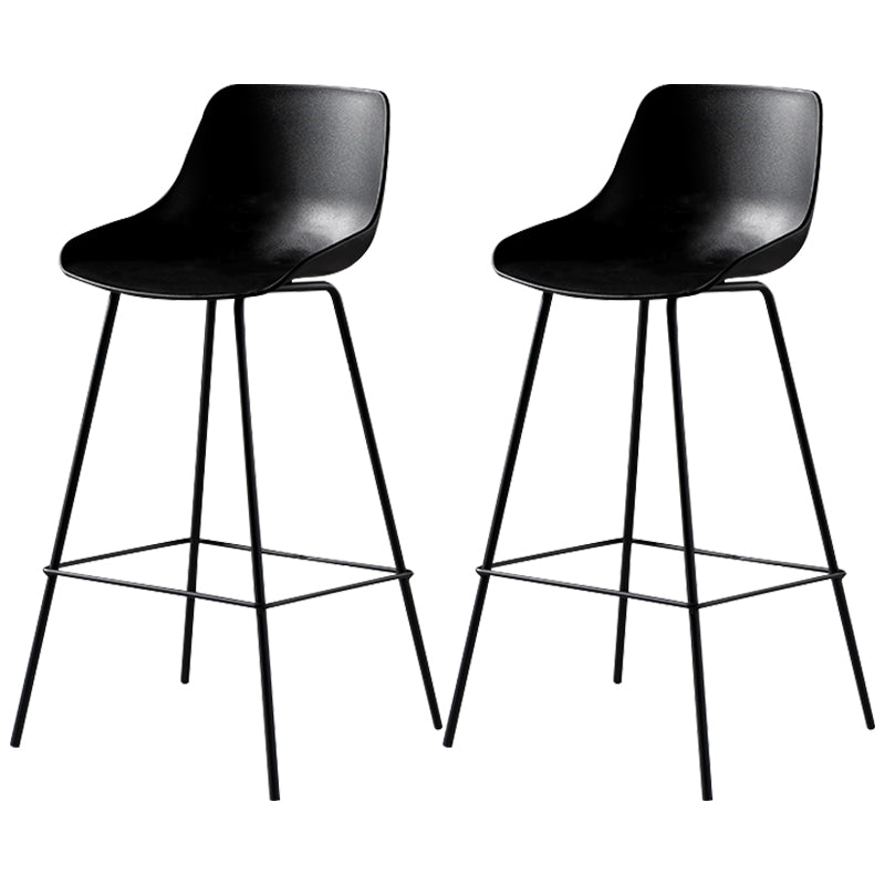 Scandinavian Metal Plastic Counter Stools Low Back Indoor Bar Stool with Bucket Seat