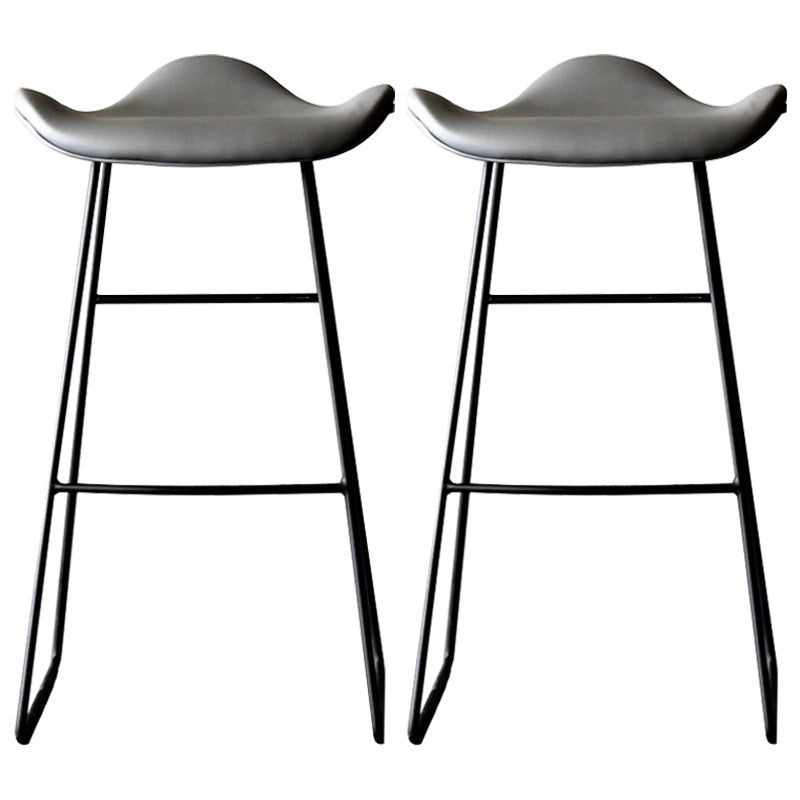 Black PU Leather Barstools Industrial Low Back Bristol Counter Stool with Saddle Seat
