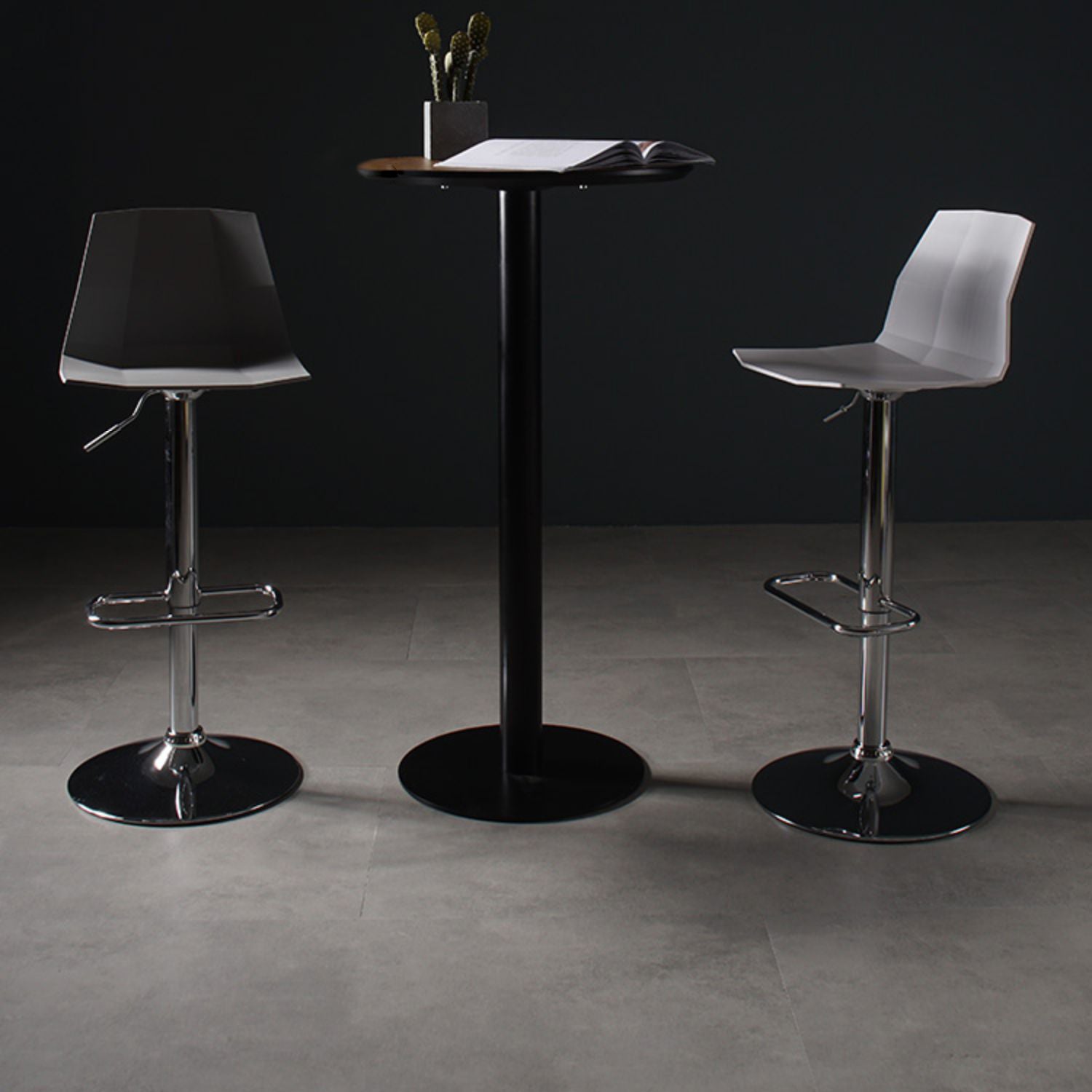 Modern Plastic Counter & Bar Stool Indoor Adjustable Height Footrest Stool