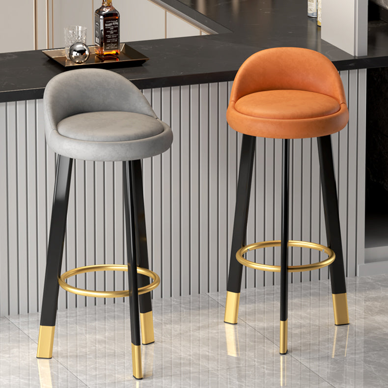 Taburete de bar sin brazos con respaldo moderno, taburete de bar de acero para cajero con cojín y reposapiés