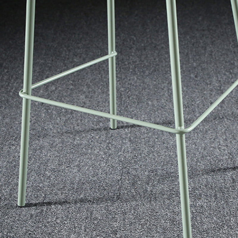 29-Zoll-Moderne Counter Bar Stool Armless Plastic Innenstuhl mit Fußstütze