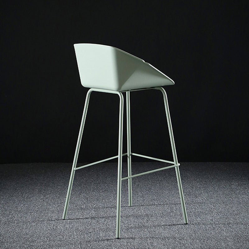 29-Zoll-Moderne Counter Bar Stool Armless Plastic Innenstuhl mit Fußstütze