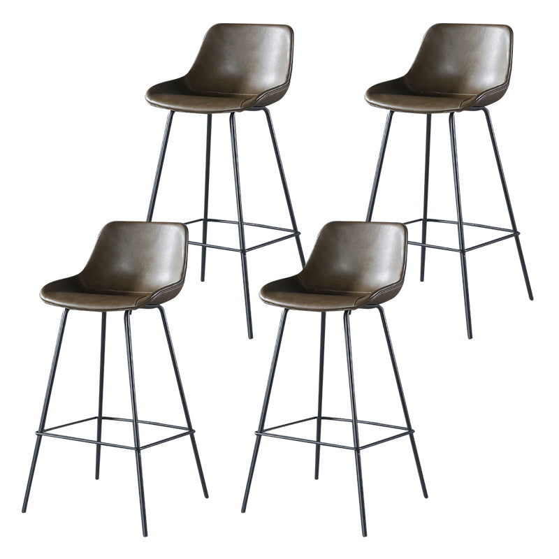 Taburete de bar moderno para interior, de cuero, sin brazos, con reposapiés, base metálica