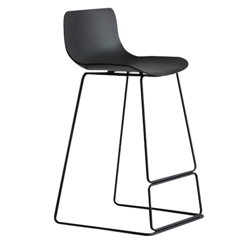 Eimer-Fußstütze, Bar- und Thekenhocker, moderner Barhocker aus Kunststoff für den Innenbereich