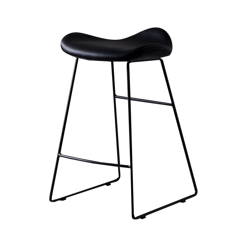 Leder-Thekenhocker, moderner Barhocker mit rückenfreier Fußstütze und Sattelsitz für die Bar