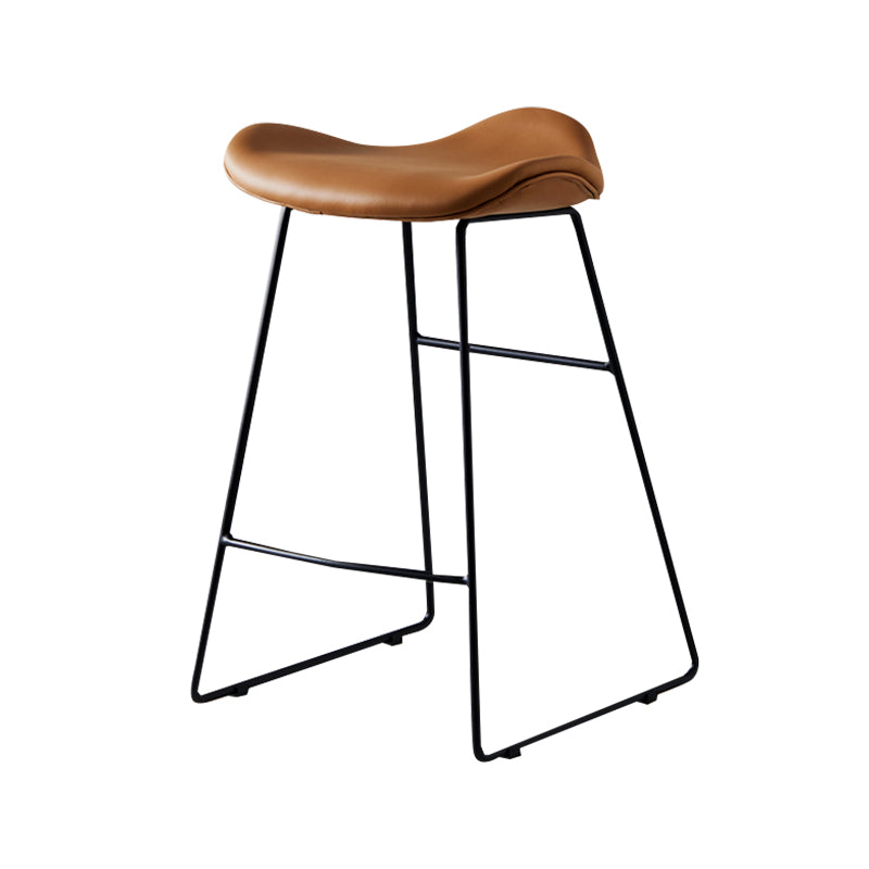 Leder-Thekenhocker, moderner Barhocker mit rückenfreier Fußstütze und Sattelsitz für die Bar