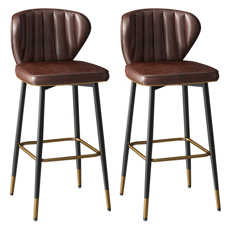 Taburete de bar de cuero contemporáneo, taburete con respaldo bajo para interiores con patas de acero